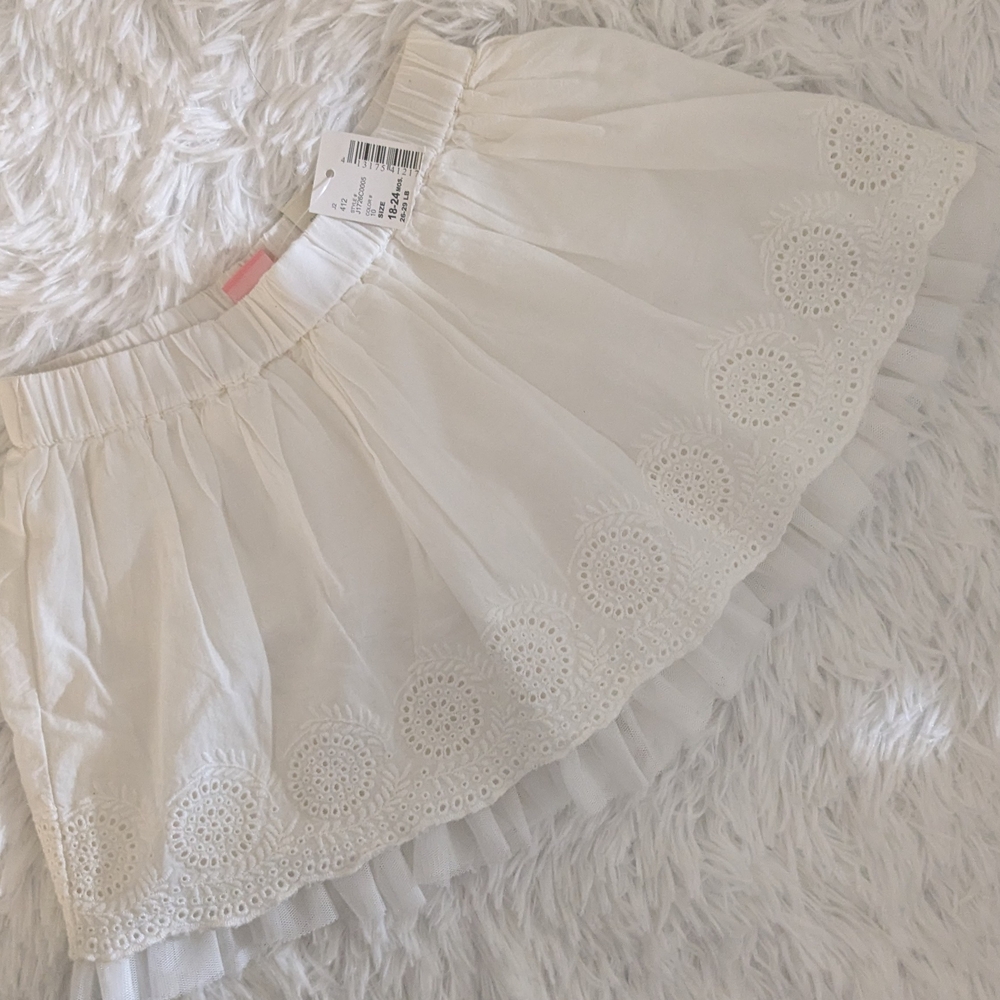 🩷 The Children's Place White Eyelet Skirt 🩷 - Picture 2 of 2